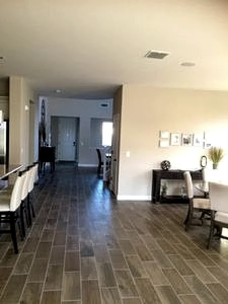 5 Bedroom House With Heated Pool & Hot Tub- Sleeps 11 in Gilbert, Arizona, United States — photo 5