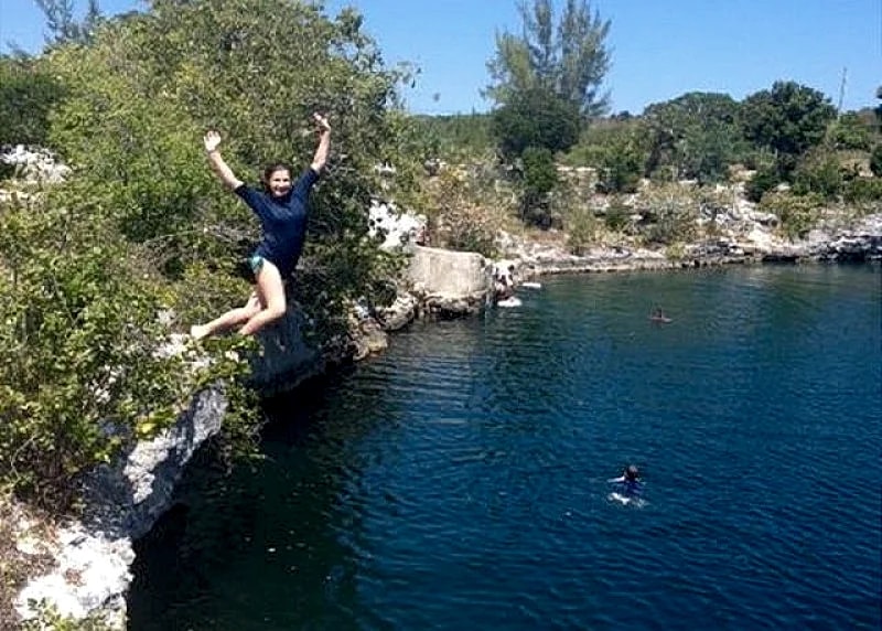 New 2-Bedroom Apt. In-Town Location, Walk to Stores, Restaurants in Eleuthera, Bahamas — photo 4