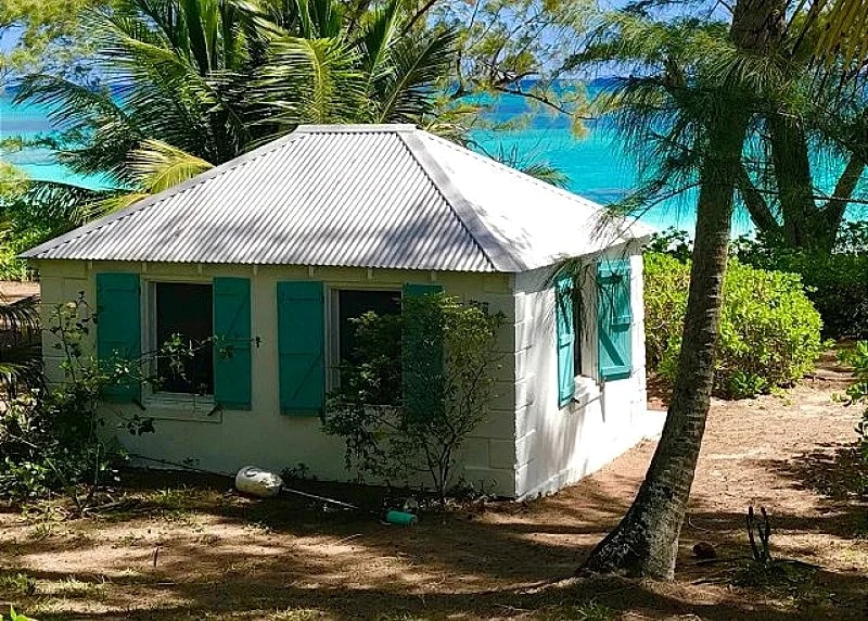 Private Beachfront Estate on Pink-Sand Poponi Beach, Walk to Two Restaurants in Eleuthera, Bahamas — photo 2