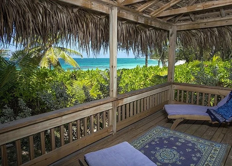 AS SEEN IN WANDERLUST MAGAZINE! Private Cottage on Pink-Sand Beach