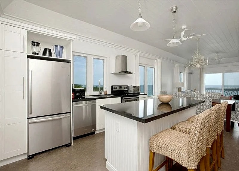 Penthouse Condo w/Htd Pool, Beach, 2-Ocean View, Kayaks, Golf Cart, Boat Dock in Eleuthera, Bahamas — photo 5