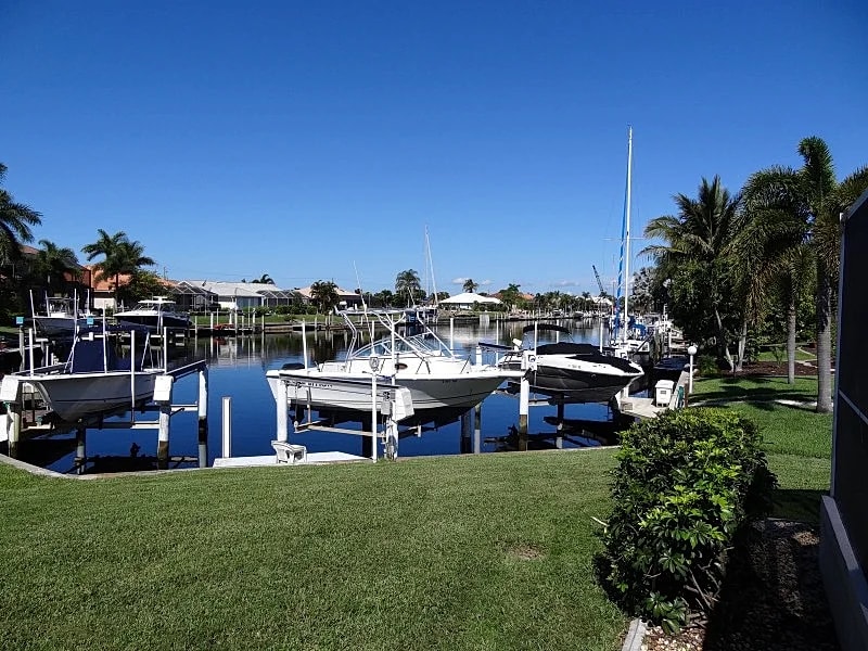 Beautiful Punta Gorda Isles Waterfront Home With Heated Pool in Punta Gorda, Florida, United States — photo 2