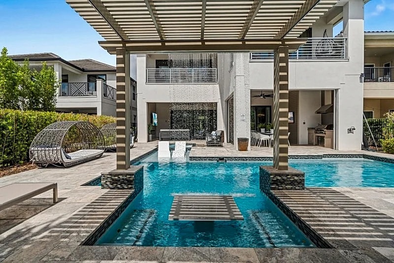 Bear's Den Arbor Retreat | 8 bed, 9 bath | Theater Room | Games Room | Reunion Membership in Kissimmee, Florida, United States — photo 4
