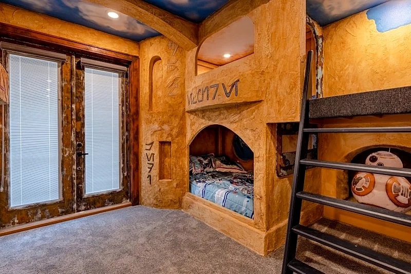 Bear's Den Gem | 8 bed | Private Pool Theater Room | Game Area in Kissimmee, Florida, United States — photo 2