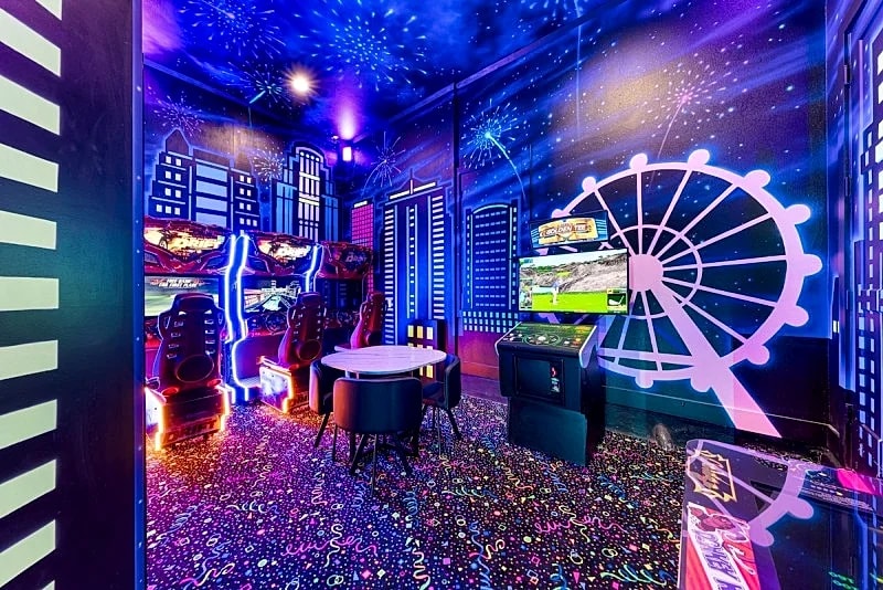 Sparkling Serenity | Private Pool | 16-seat Theater Room | Arcade Room | Space Themed Bedroom in Kissimmee, Florida, United States — photo 2