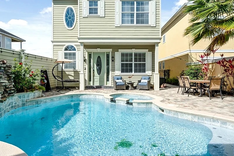 Palm Court Villa | Luxury Pool Home | Games Room | Minutes to Disney! in Kissimmee, Florida, United States — photo 5