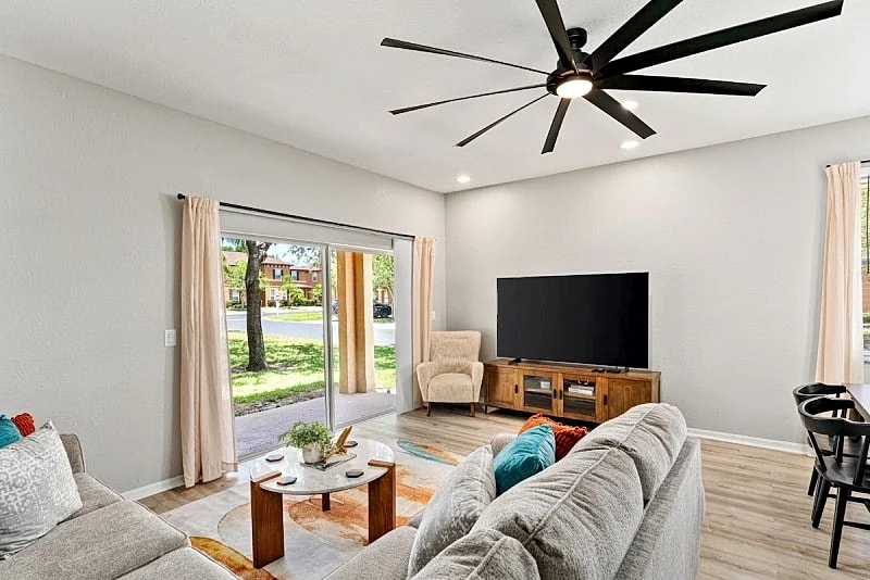 Regal Palms Gem | 4 bed, 3.5 bath | Near Attractions | Townhome in Davenport, Florida, United States — photo 3