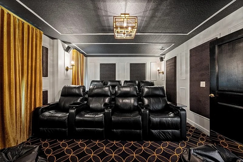 Storey Gem | Amazing Themed Bedrooms | Theater Rooms in Kissimmee, Florida, United States — photo 3
