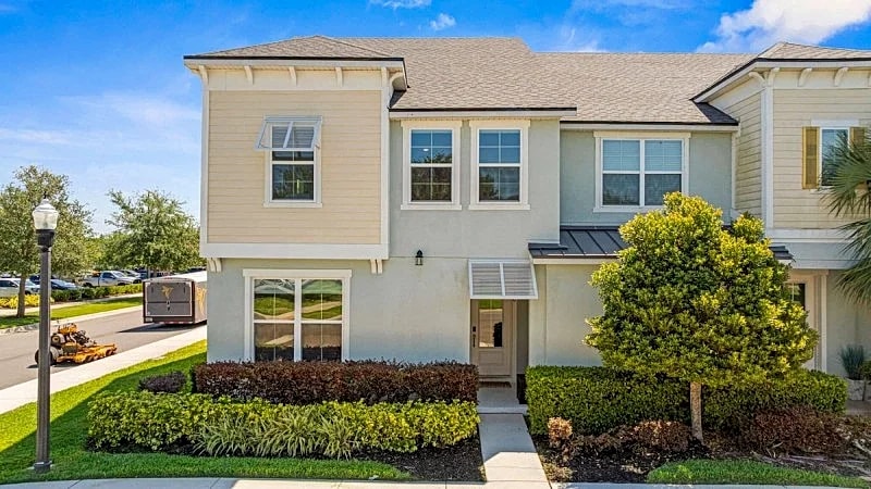 Solara Heaven | 5 bed, 4.5 bath | Private Pool | Townhome in Kissimmee, Florida, United States — photo 3