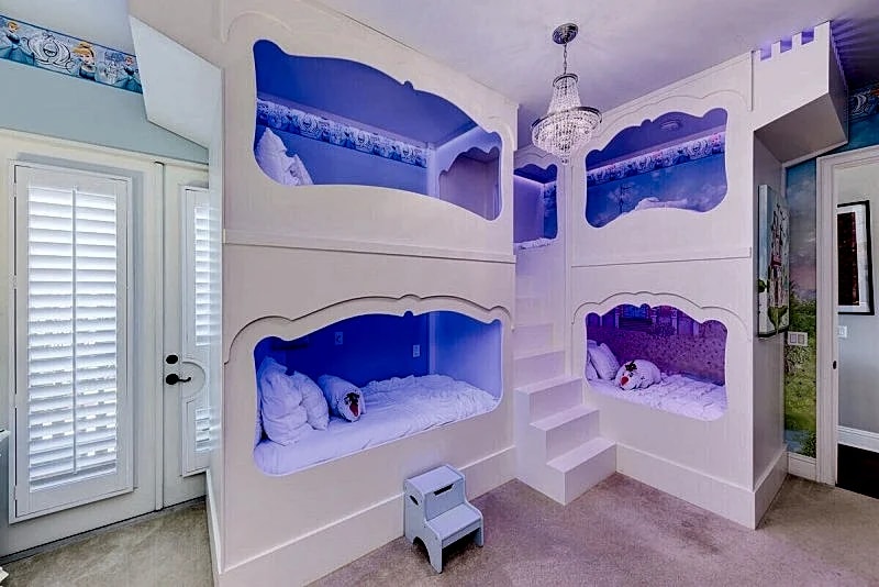 The House at Reunion | South Facing Pool | Game & Movie Room in Kissimmee, Florida, United States — photo 4