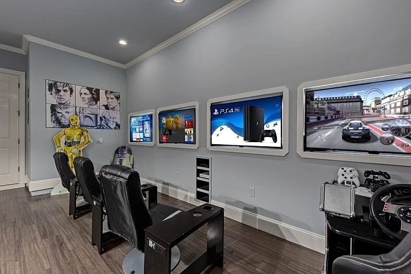 The House at Reunion | South Facing Pool | Game & Movie Room in Kissimmee, Florida, United States — photo 3