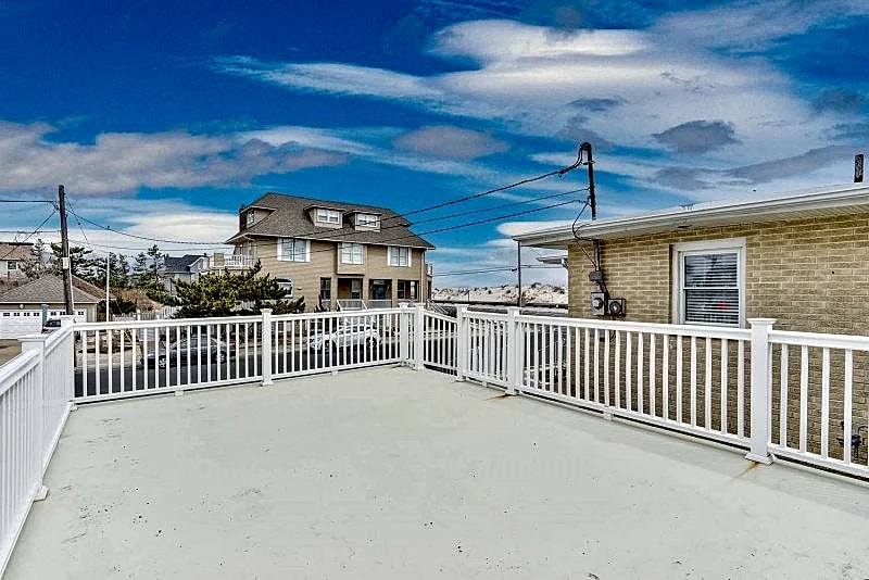 Classic Ocean Front home located at the south end of Seaside Park in Seaside Park, New Jersey, United States — photo 3