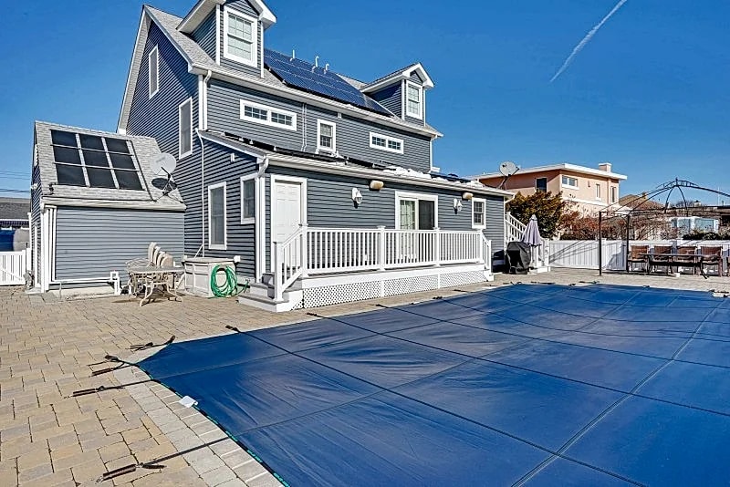 Contemporary ocean block home with three levels of luxurious shore living in Seaside Park, New Jersey, United States — photo 5