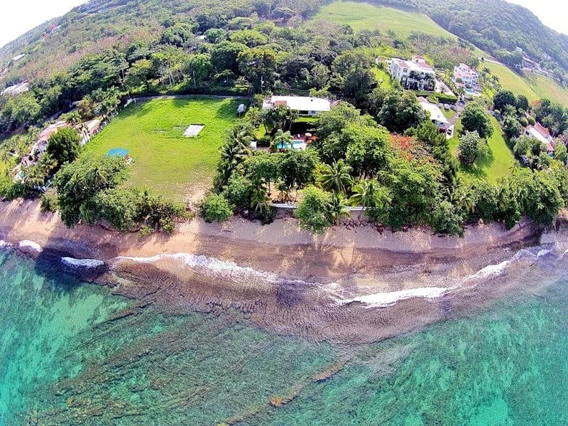 Oceanfront /PRIVATE POOL /POR FIN DOGMANS: families and large groups welcome