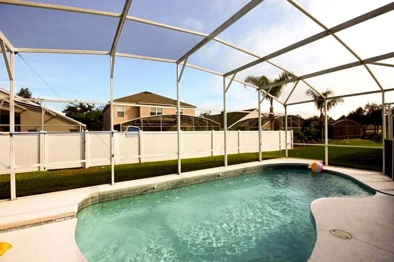 3 Bed 2 Bath Villa with Private Pool in Gated Community in Davenport, Florida, United States — photo 2