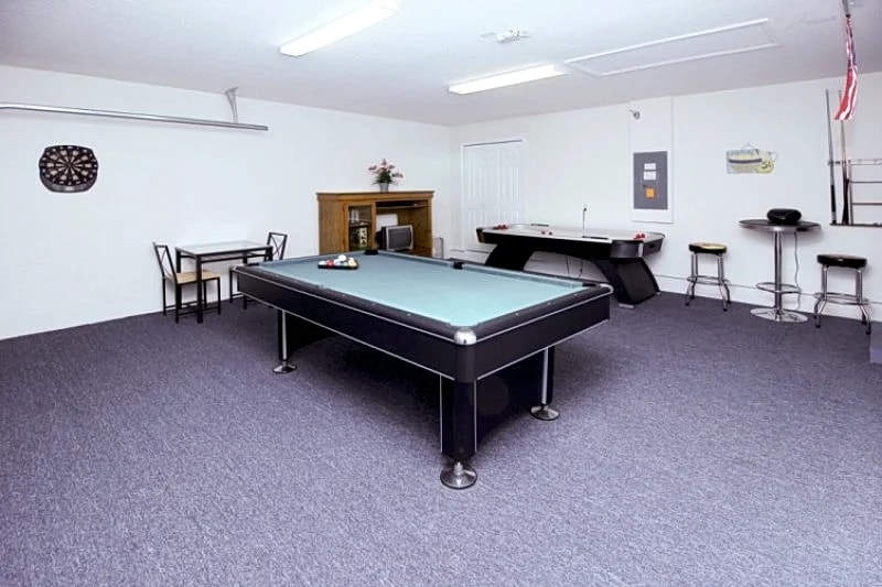 Lovely 4 bed 3 bath home - Highgate Park, Davenport - gated community - South facing in Davenport, Florida, United States — photo 2