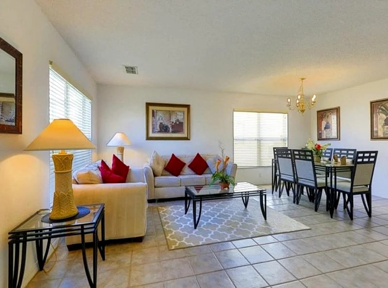 Large 6 Bed Home Sunrise Lakes in Orlando, Florida, United States — photo 3