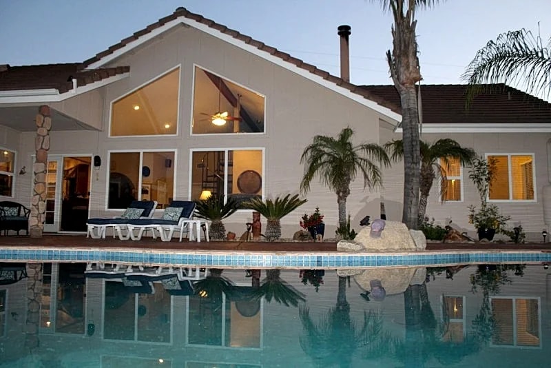 Upscale Country Pool Home with Private Expansive Views in Valley Center, California, United States — photo 3