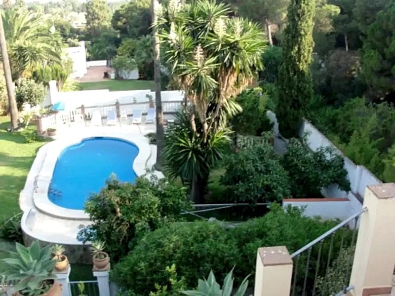 Villa La Laguna: Luxury Private Villa with Pool, Beach Access, and Stunning Views in Málaga, Spain in Marbella, Andalucía, Spain — photo 3