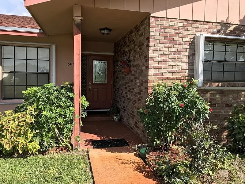 3 Bedroom, 2 Bath, Heated Pool, Free WiFi, Handicap Accessible Immaculate Home in Margate, Florida, United States — photo 3
