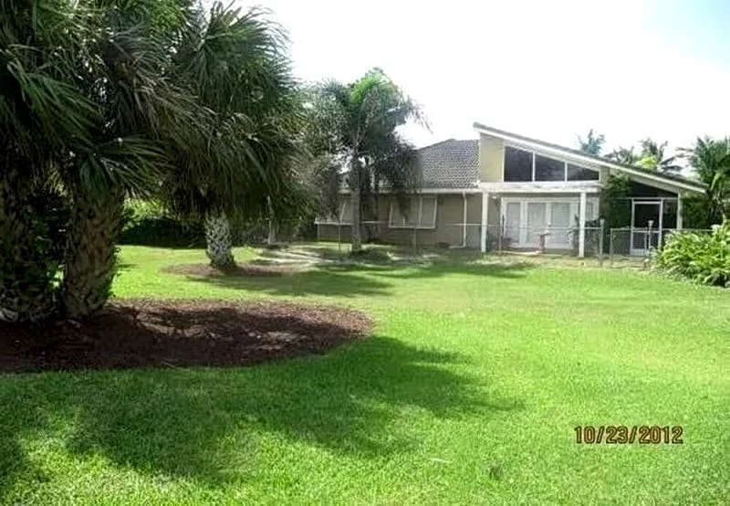 3BR Vacation Saltwater Pool Home on Golf Course, w/Spectacular Panoramic views in Plantation, Florida, United States — photo 5
