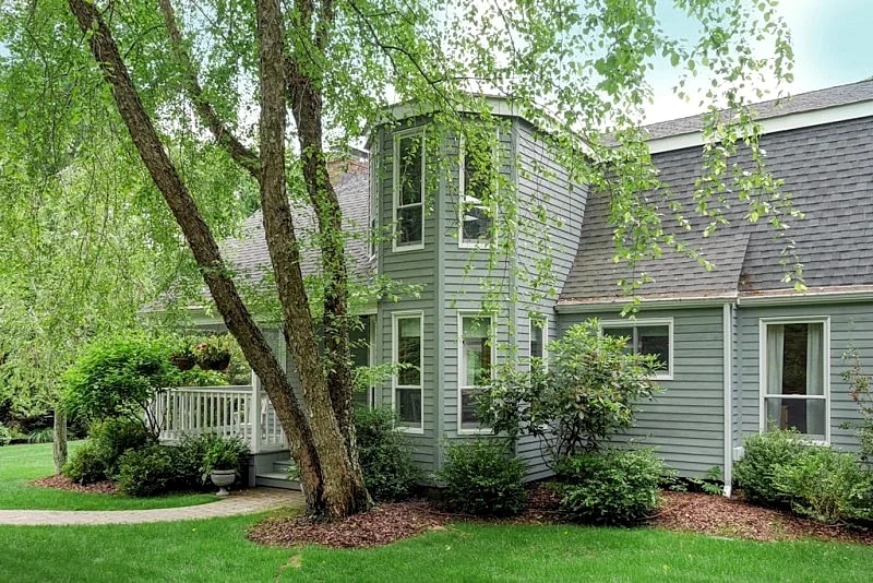 Elegance, privacy and retreat. All in one location. Paradise at its best! in East Hampton, New York, United States — photo 3