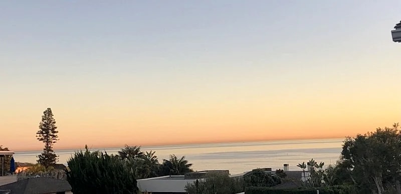 Relax or Work Remotely from this All New Home half a block from the Beach in Laguna Beach, California, United States — photo 5