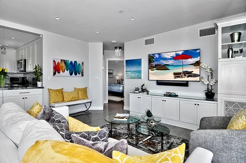 Brand New Luxury Laguna Escape with HUGE ocean views - sleeps 4-6 in Laguna Beach, California, United States — photo 5
