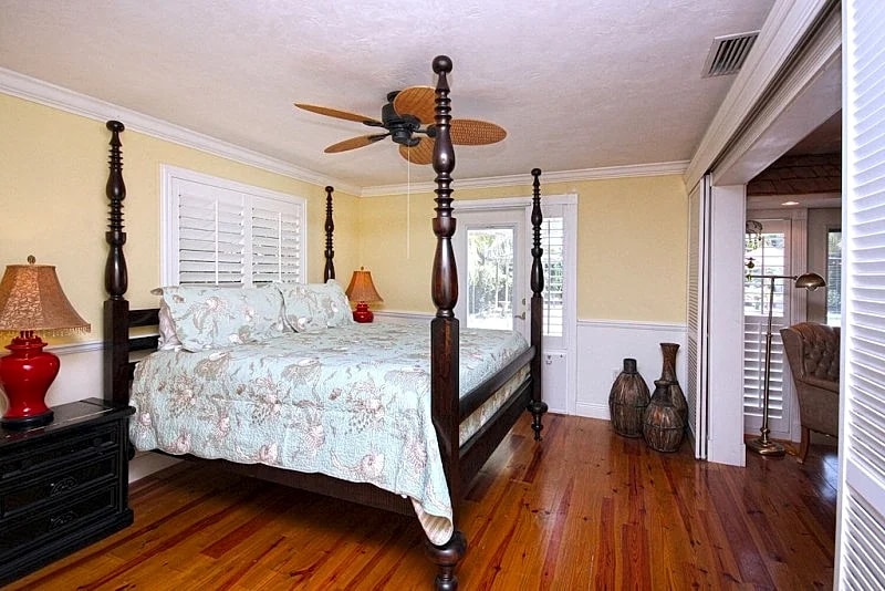 Private tropical paradise 155 5 Star reviews. No cleaning, pet fees. Clothing opt. in Fort Myers, Florida, United States — photo 5