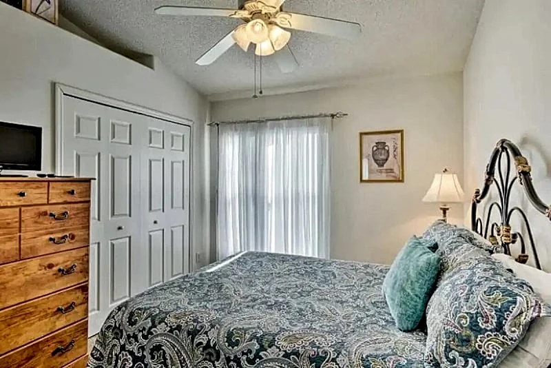 4 Bedroom Villa - Indian Creek in Kissimmee, Florida, United States — photo 5