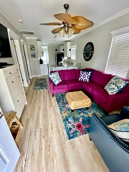 Cutest Cottage on the Beach- FREE WIFI and Laundry Included in Carolina Beach, North Carolina, United States — photo 2