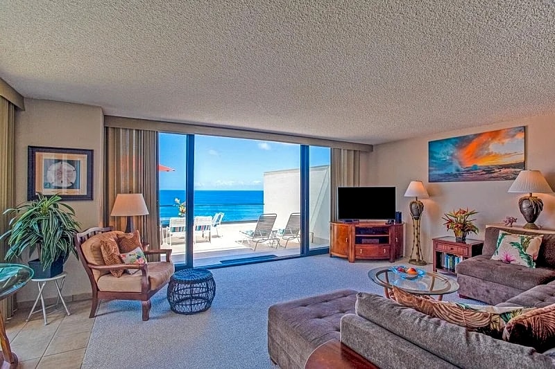 Spectacular Oceanfront Condo at Hideaways Beach, Bali Hai Views, AC all rooms in Princeville, Hawaii, United States — photo 3