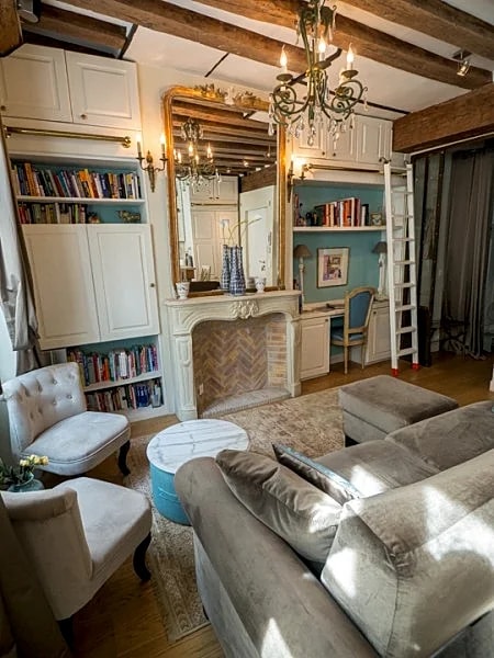 The Heart of Le Marais - Elegant 1BR Holiday rental in Archives, Paris, France — photo 2