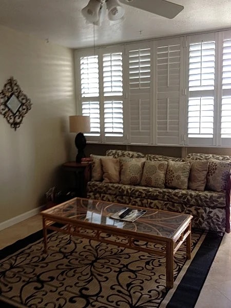Beautiful Oceanfront Condo on West Side of Oahu. Spectacular Sunsets in Waianae, Hawaii, United States — photo 4