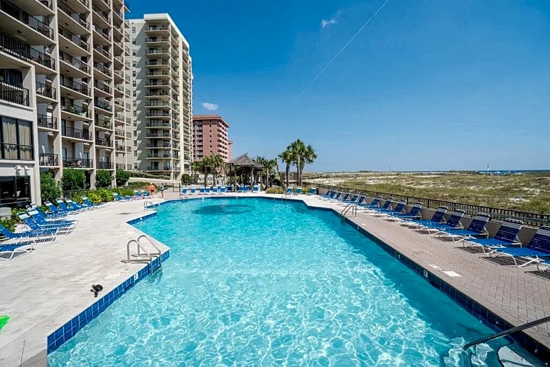 Fantastic Rates! BOOK NOW*2BR/2BA ON BEACH*SLEEPS 8*Phx East Unit 607 in Orange Beach, Alabama, United States — photo 3