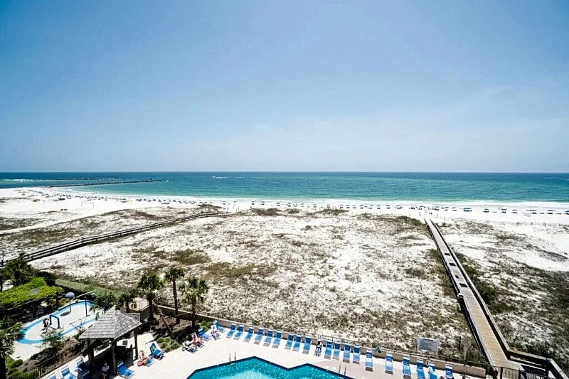 Fantastic Rates! BOOK NOW*2BR/2BA ON BEACH*SLEEPS 8*Phx East Unit 607 in Orange Beach, Alabama, United States — photo 2