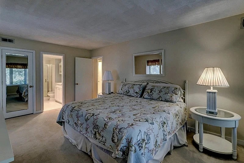 1689 Bluff Villas in Hilton Head Island, South Carolina, United States — photo 2