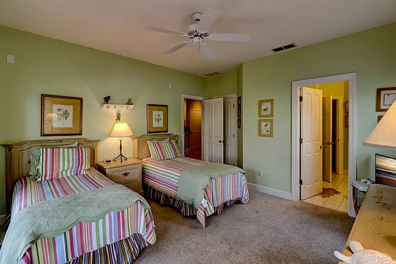 24 Dune Lane in Hilton Head Island, South Carolina, United States — photo 3