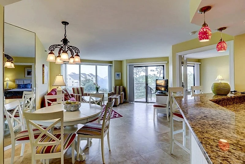 3527 Villamare has an upbeat, fun style with ocean views! in Hilton Head Island, South Carolina, United States — photo 3