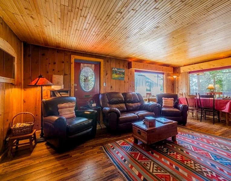 Tashi's cozy, romantic cabin in Leadville Colorado in Leadville, Colorado, United States — photo 3