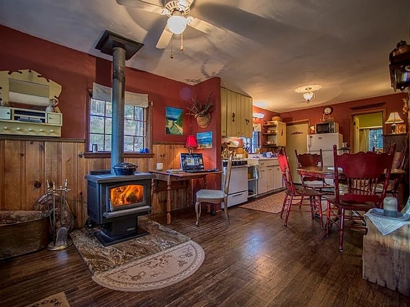 Luna's cozy, romantic cabin in Leadville, Colorado in Leadville, Colorado, United States — photo 3