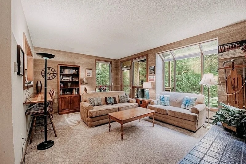 84SW - Sauna - Soaker Tub - Fireplace - Sleeps 6