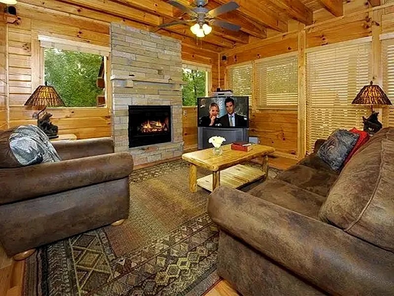 Heavenly Dreams (2 BR) in Sevierville, Tennessee, United States — photo 3