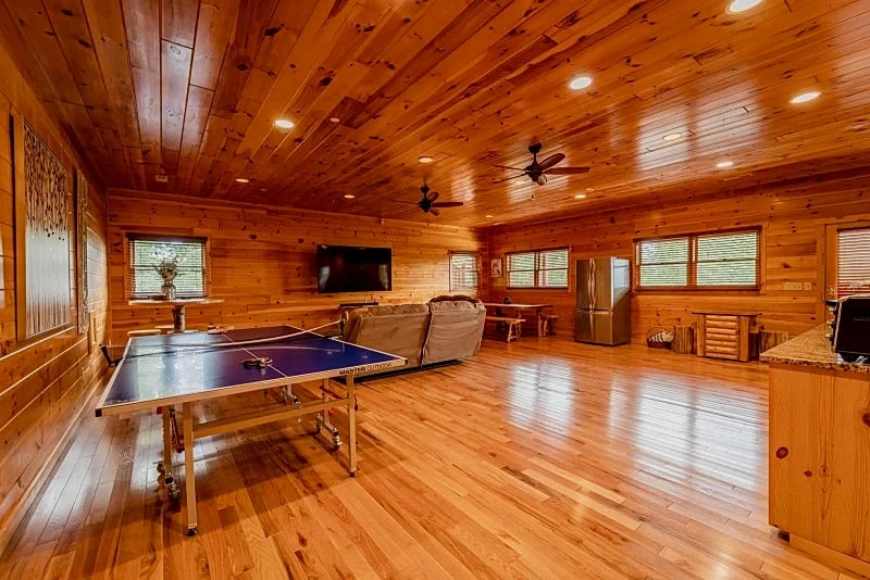 Perfect 4 You (2 BR) in Sevierville, Tennessee, United States — photo 2