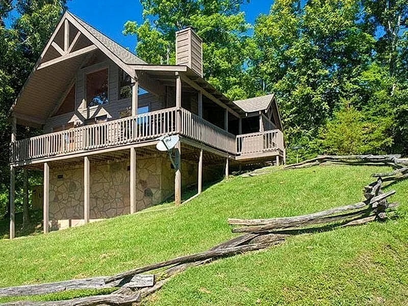 Serenity – Country Pines Resort (2 BR) in Sevierville, Tennessee, United States — photo 2