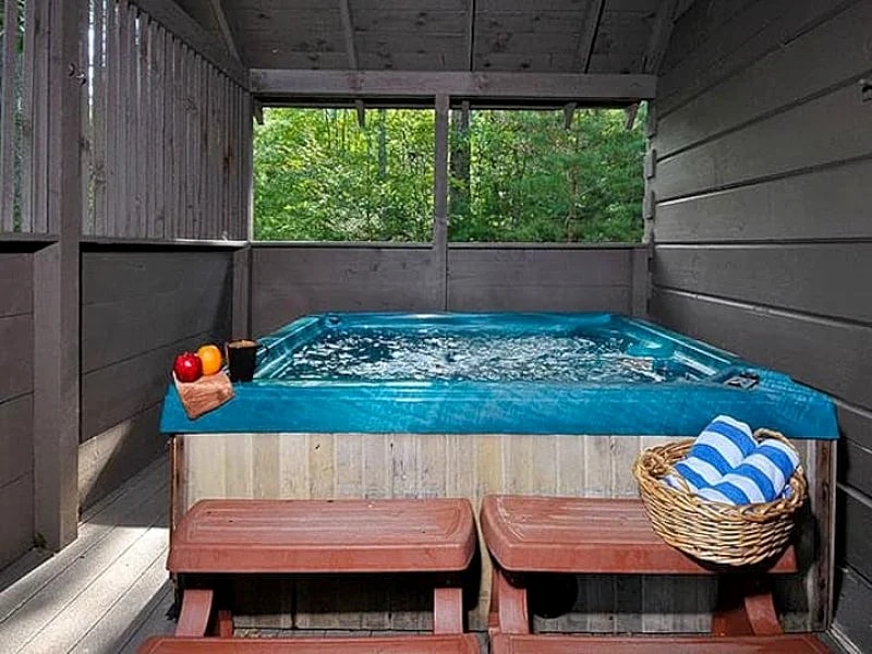 Tucked-Away – Country Pines Resort (2 BR) in Sevierville, Tennessee, United States — photo 5