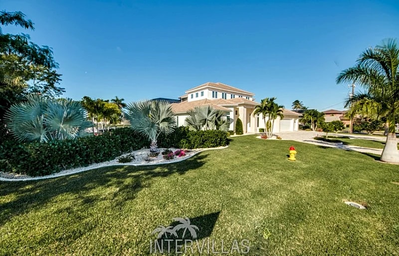 Cape Coral Vacation Homes | Villa The Diamond in Cape Coral, Florida, United States — photo 5