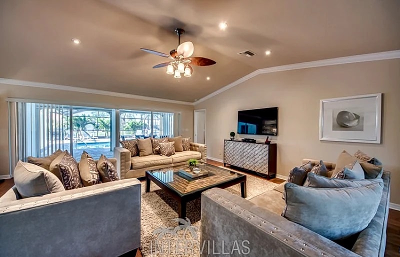 Cape Coral Vacation Homes | Villa Sunset Corner in Cape Coral, Florida, United States — photo 4