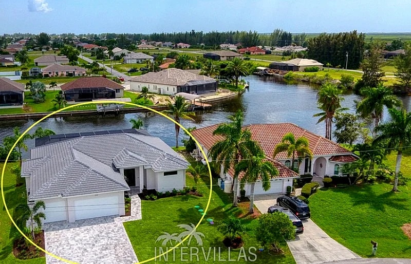 Cape Coral Vacation Homes | Villa Cayman in Cape Coral, Florida, United States — photo 4