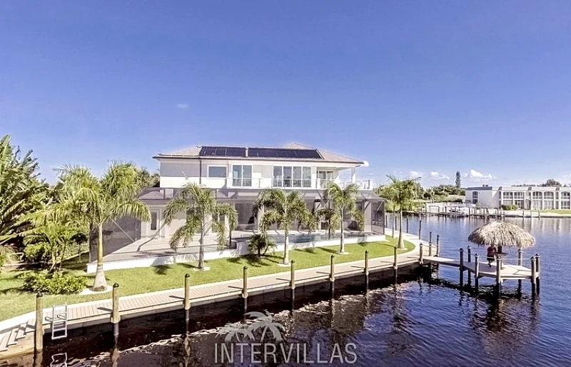 Cape Coral Vacation Homes | Villa Da Vinci